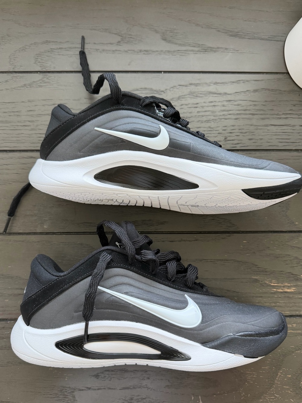 Nike Black, Gray and White Low-Top Running Shoes